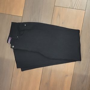 Gloria Vanderbuilt 6 black Pinstripe Trousers